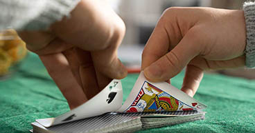 How to use a set of standard cards for multiplication games